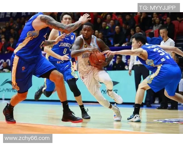 2016至2017赛季CBA新疆队与江苏队精彩对决回顾与分析